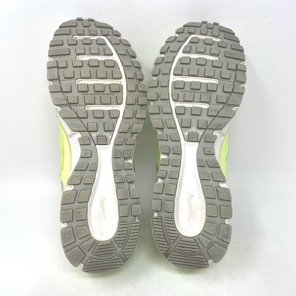 Nike Dual Fusion ST2 Breathe Running Shoe Volt‎ Womens 9.5 - Picture 8 of 9